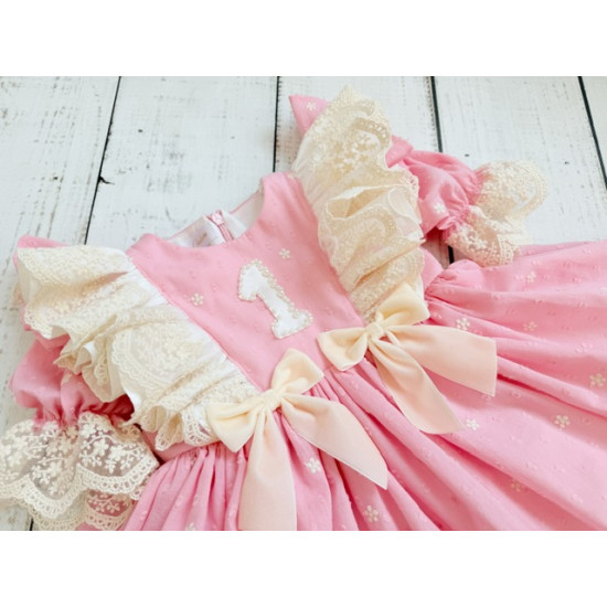 Rochita aniversare 12 luni